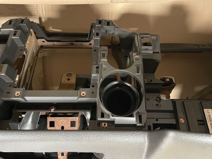 #8545-•-ford-f-series-dash-(pr20)-image-18