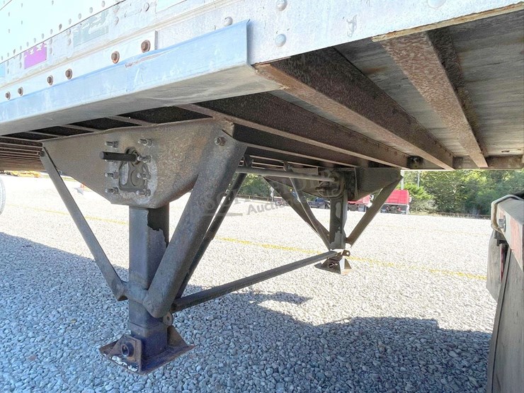 1999-strick-trailer-image-14