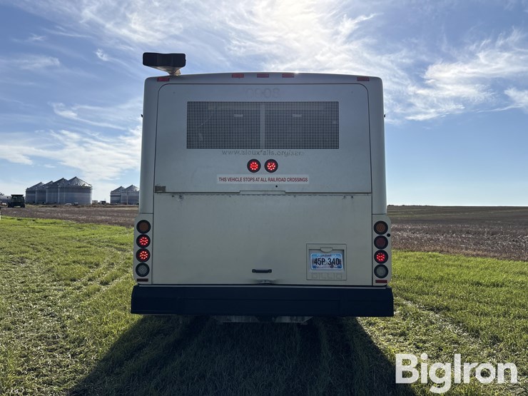 2009-gillig-low-floor-image-6