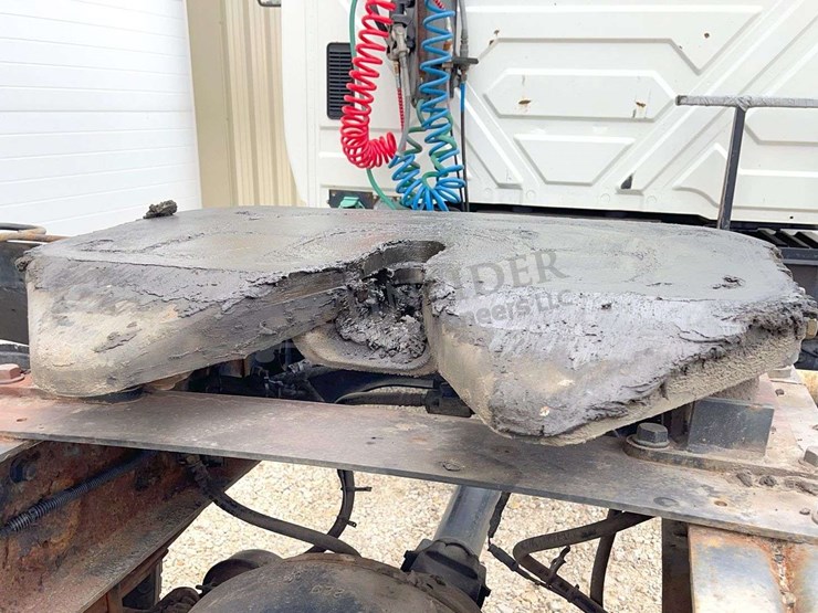 2003-international-durastar-4400-image-28