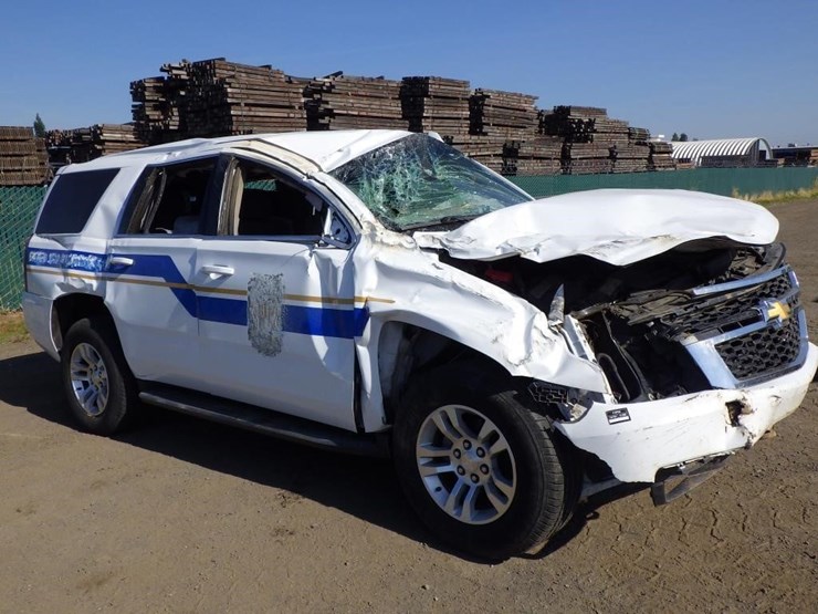2018-chevrolet-tahoe-image-2