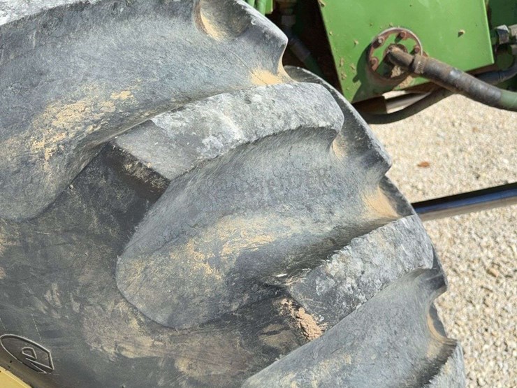 john-deere-4425-image-20