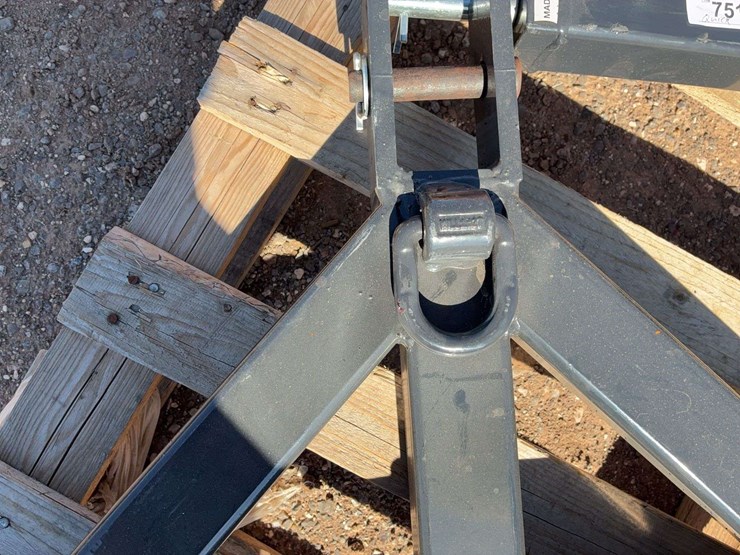 wolverine-class-2-quick-hitch-image-3