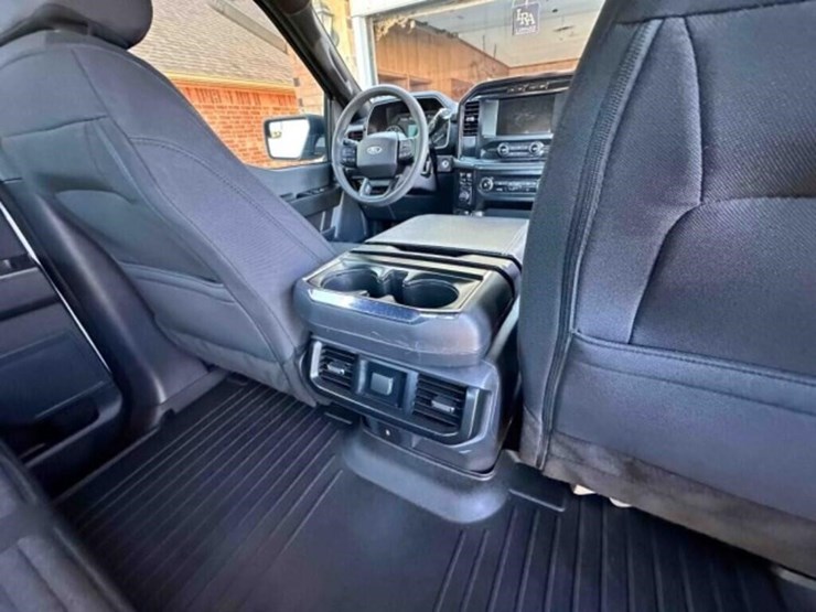 2023-ford-f150-image-26