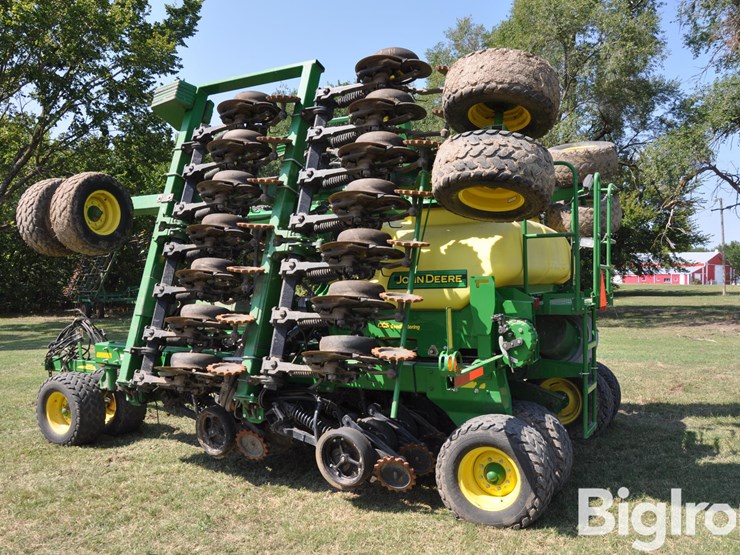 john-deere-1990-image-7