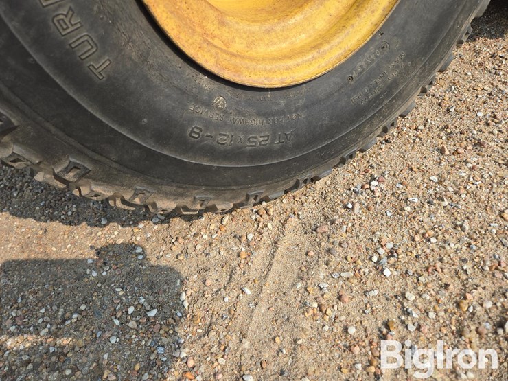 john-deere-amt-600-5-wheel-utv-image-18