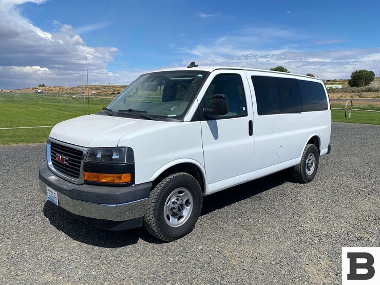 2019-gmc-3500-image-1