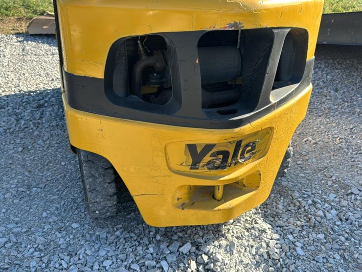 #1354-•-yale-forklift-image-25