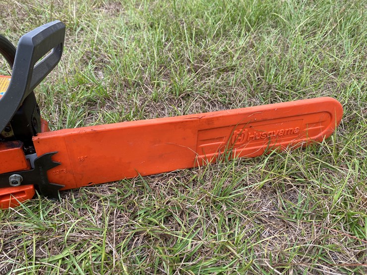 #81-•-#157-•-husqvarna-55-rancher-20-inch-chainsaw-image-5