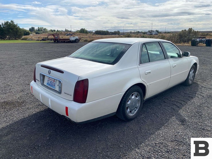 2000-cadillac-deville-sedan-image-6