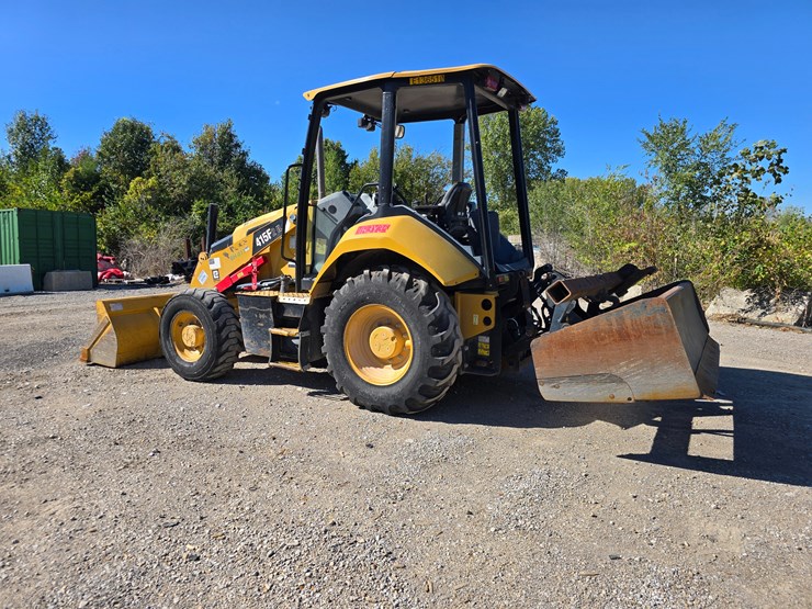 caterpillar-415f2-il-image-11