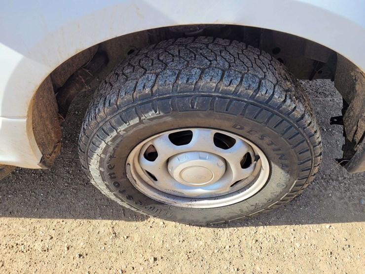 2017-ford-f150-image-16