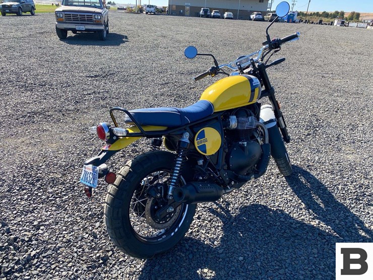 2025-royal-enfield-bear-650-enduro-motorcycle-image-4