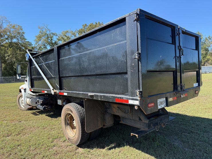 2013-international-durastar-4300-image-3