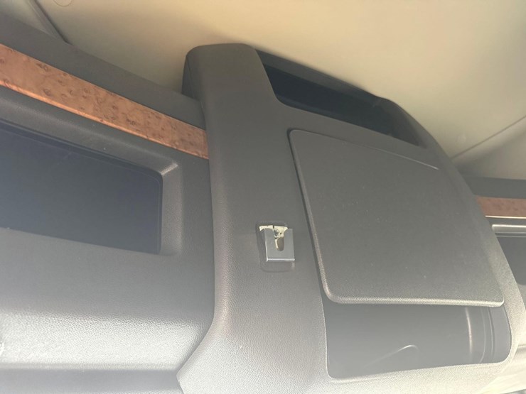 2015-international-prostar-image-16