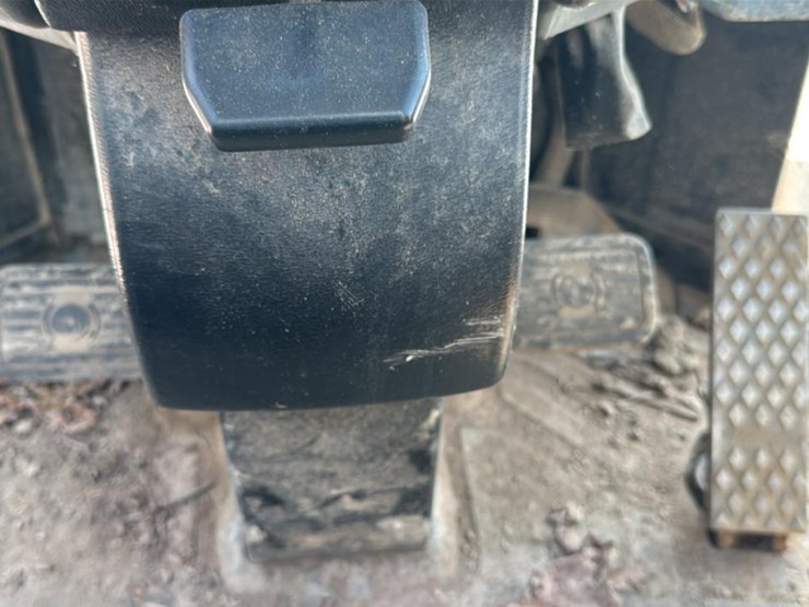 2007-caterpillar-928g-image-38