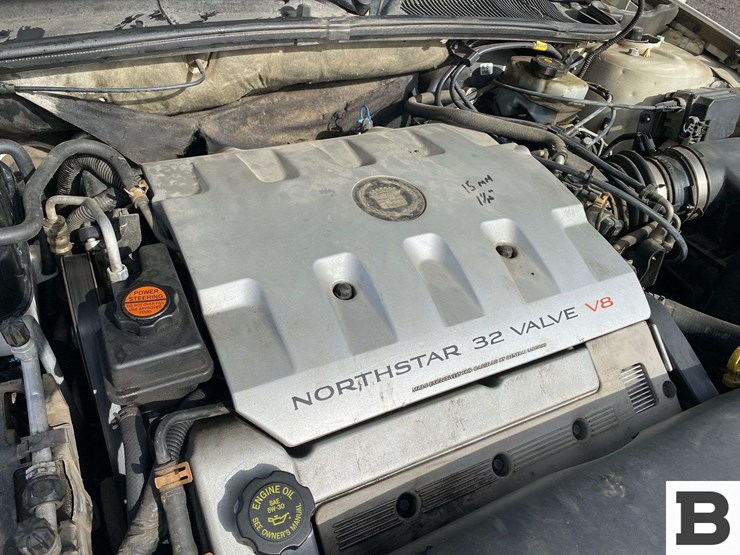 2000-cadillac-deville-sedan-image-31