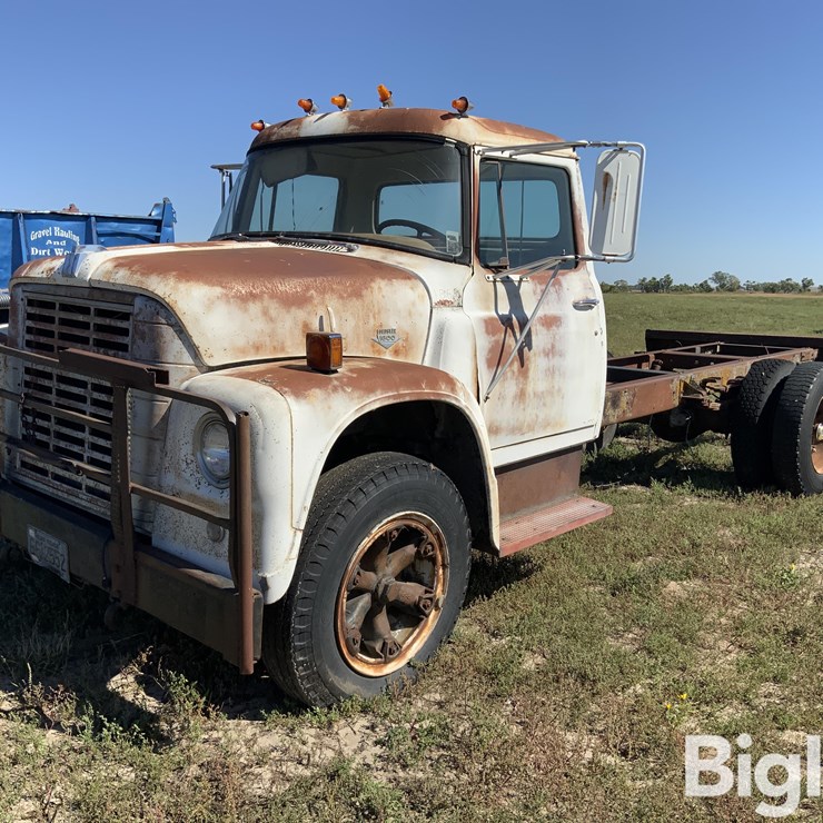 1969 INTERNATIONAL LOADSTAR
