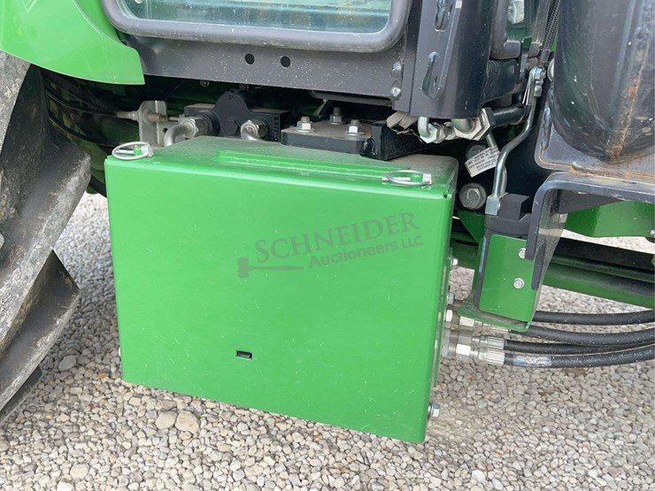 2022-john-deere-5065e-image-24