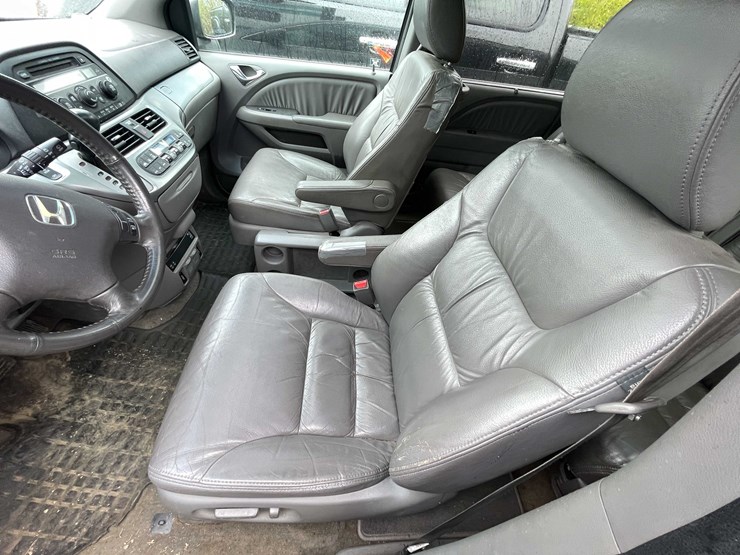 2009-honda-odyssey-image-67