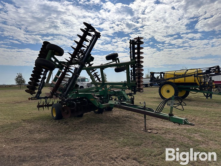 1999-john-deere-637-image-3