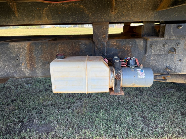 2013-international-durastar-4300-image-14