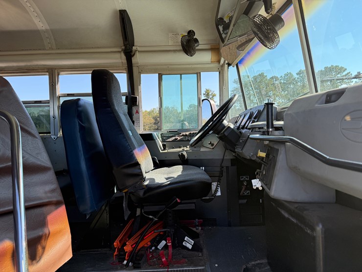 #29-•-#248-•-2006-blue-bird-bb-conventional-bus-image-7