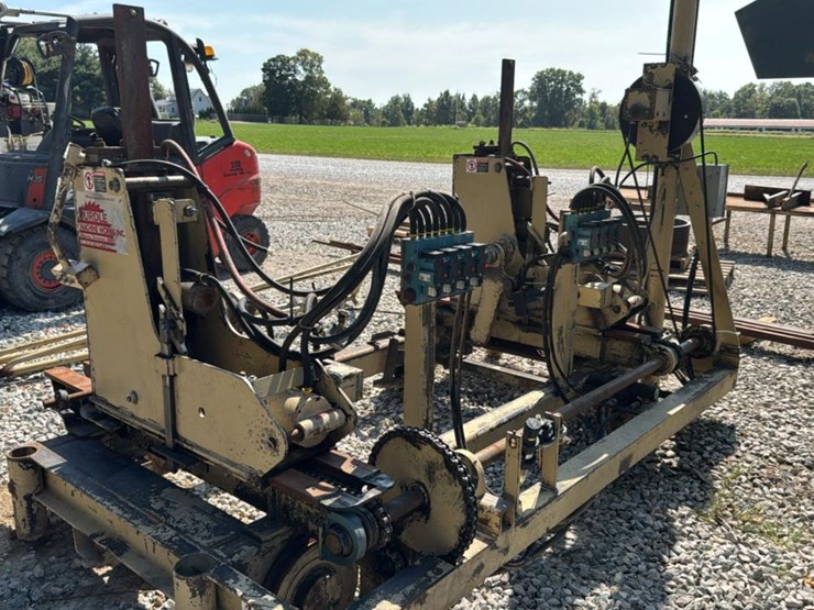 #4450-•-hurdle-headblock-and-carriage-image-2