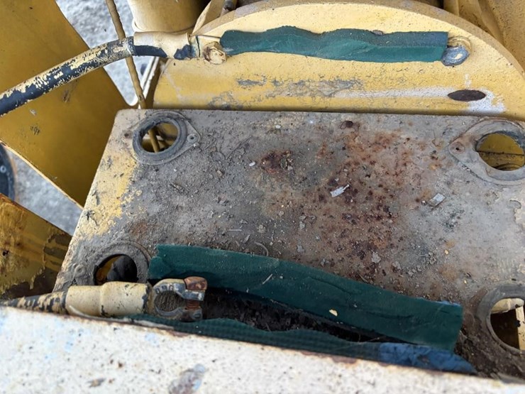 1990-vermeer-tc24-image-24