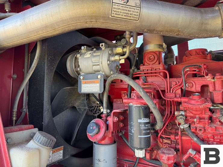 new-holland-h8040-image-41