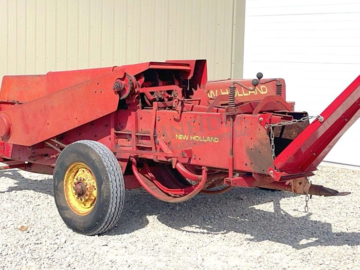 new-holland-275-image-6