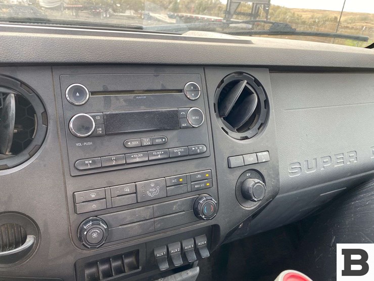 2015-ford-f350-image-41