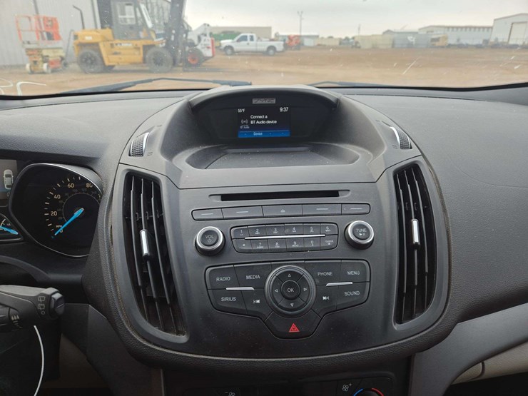 2018-ford-escape-se-image-14