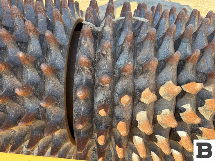 schmeiser-20'-packer-image-23