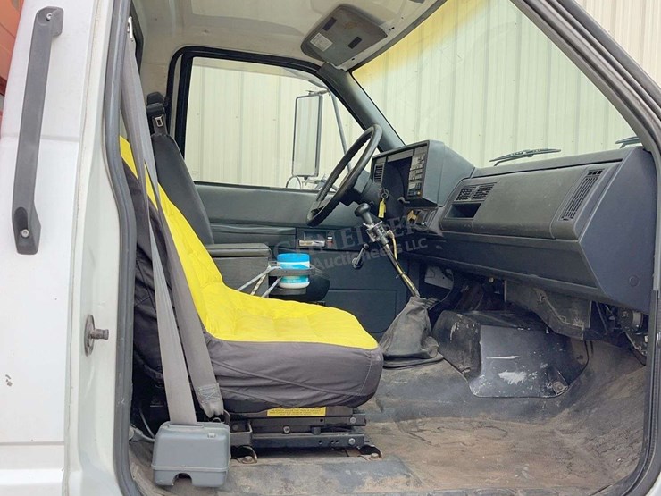 1994-chevrolet-c70-image-43