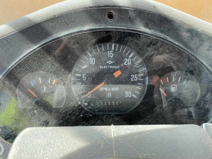 2014-volvo-sd160-vibratory-roller-image-20