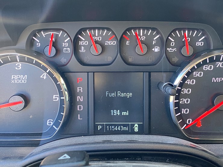 2018-chevrolet-silverado-image-22