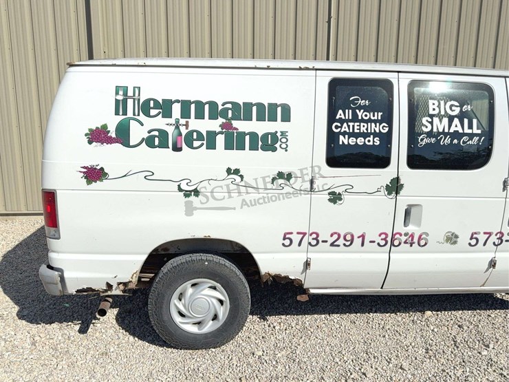 1998-ford-e150-image-12