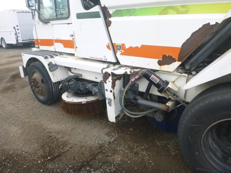 2013-global-m4-sweeper-image-10