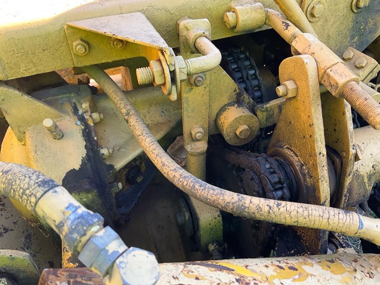 #1365-•-vermeer-m-460-ride-on-trencher-image-34