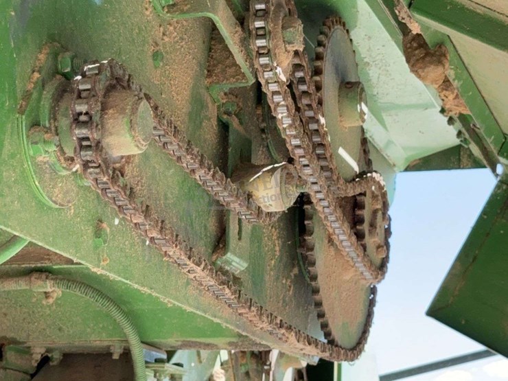 john-deere-4425-image-41