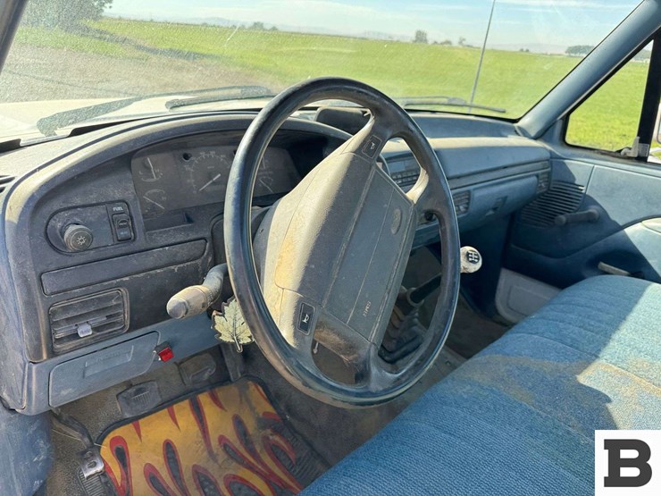 1996-ford-f150-image-25