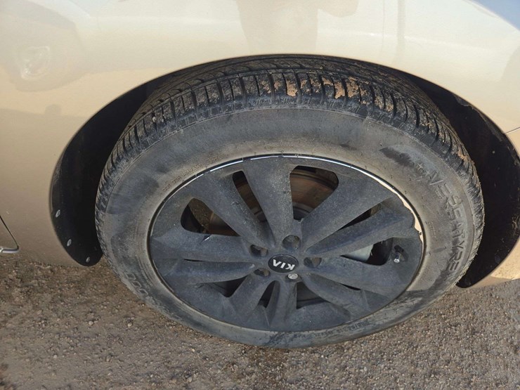 2015-kia-sedona-image-7