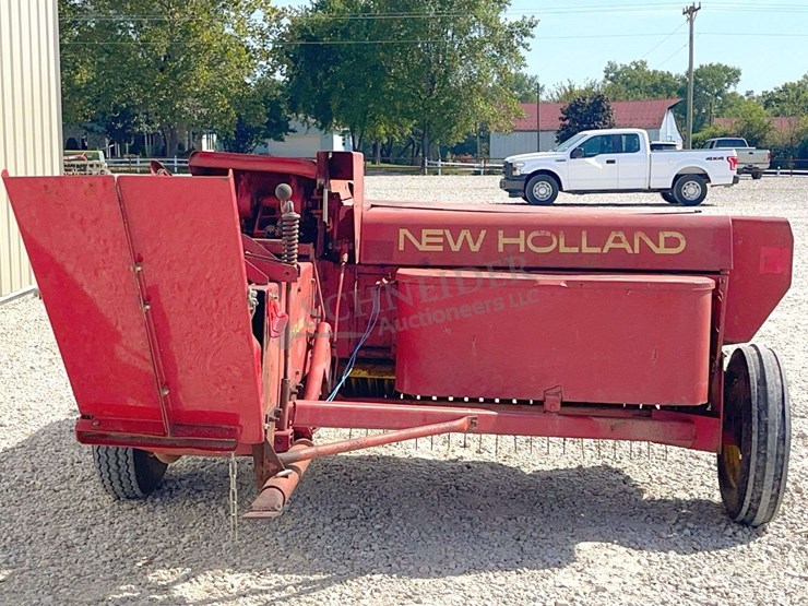 new-holland-275-image-7