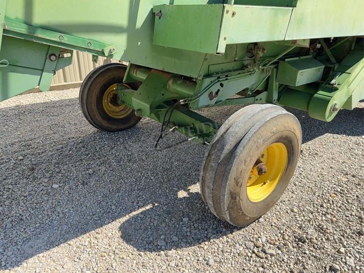 john-deere-4425-image-27