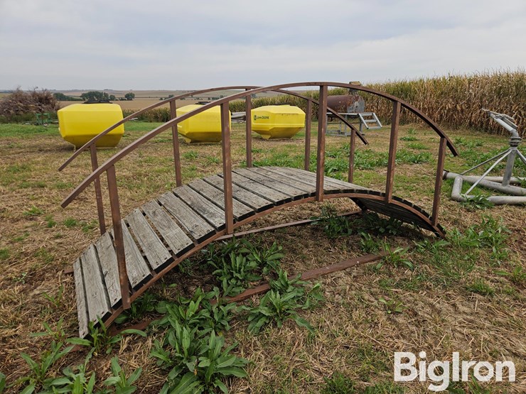 landscaping-bridge-image-7