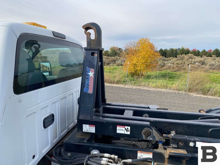 2015-ford-f350-image-14