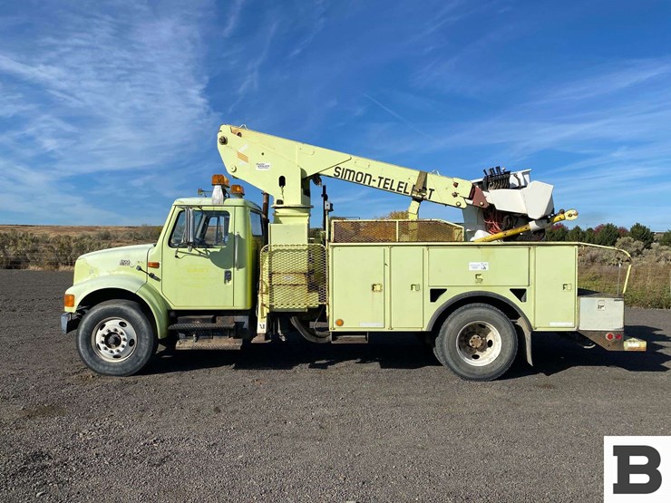 1995-international-4900-image-3