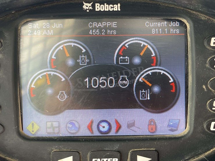 2016-bobcat-t750-image-44