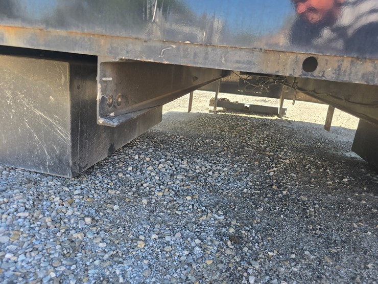 #22362-•-contract-manufacturer-pickup-truck-bed-image-32